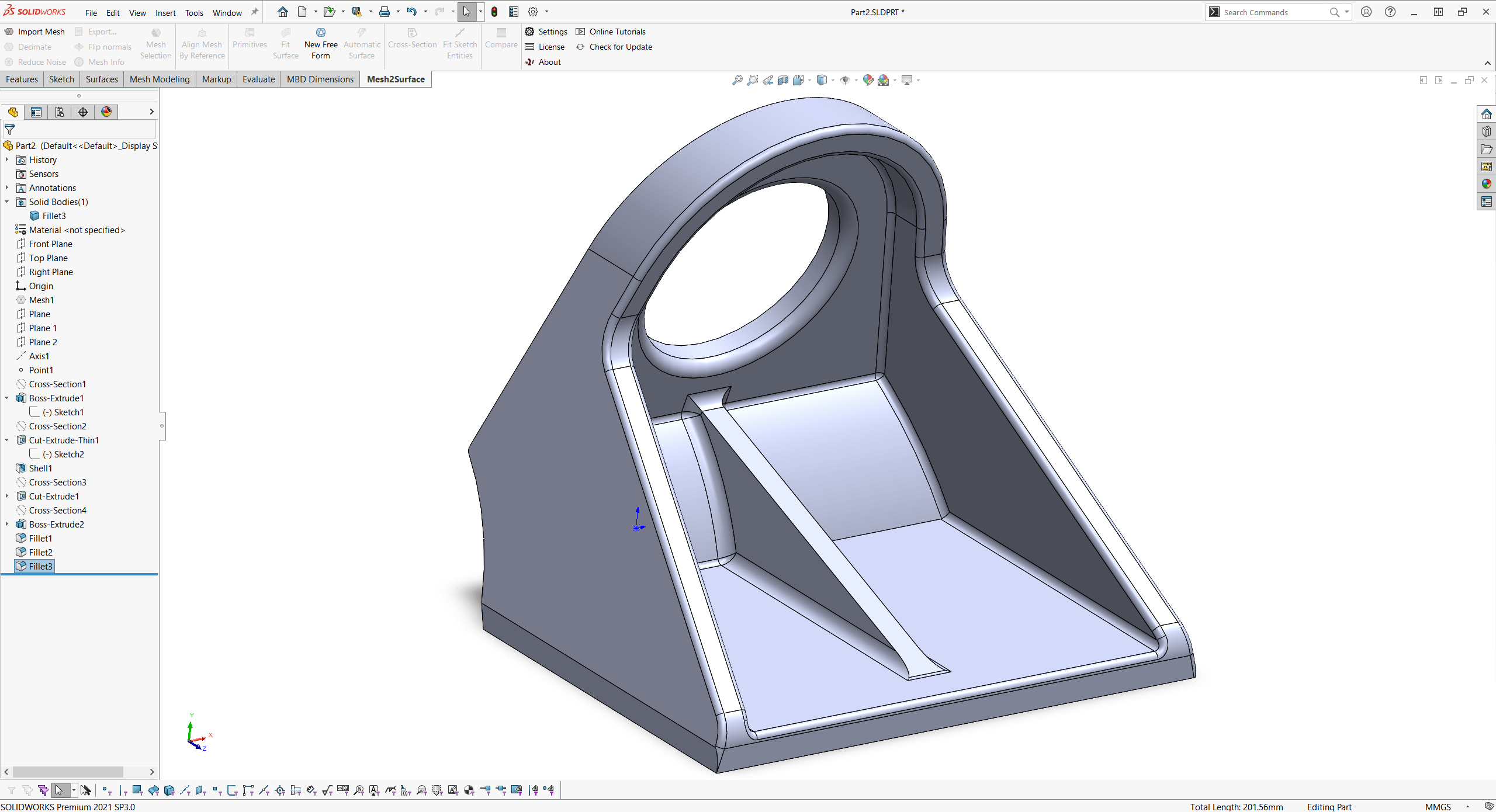 使用 CAD 命令构建实体或曲面